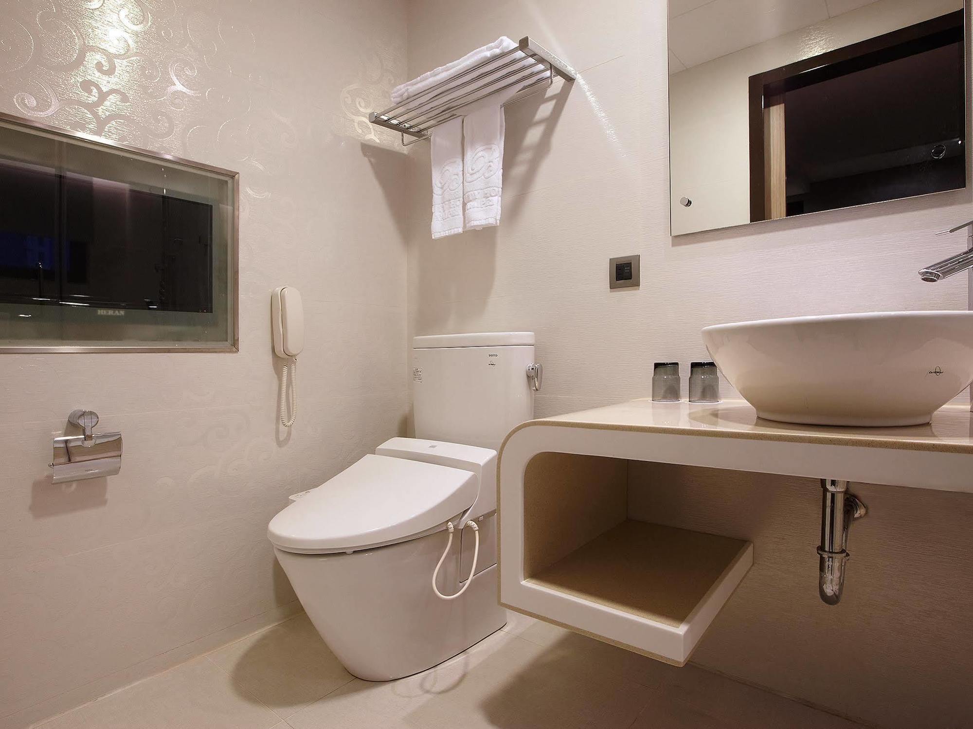 Beauty Hotels - Beautique Hotel Taipei Exterior photo